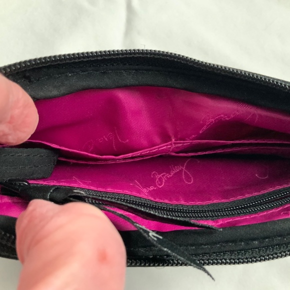 Vera Bradley Canterbury Magenta purse/wristlet - Picture 4 of 4